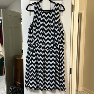Size 24w SL Fashions New York chevron dress with POCKETS